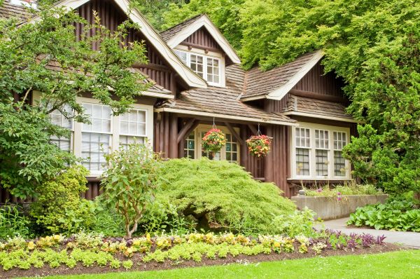Log Home Landscaping in Alpharetta