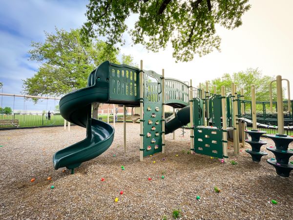 Playground Mulch Service in Alpharetta
